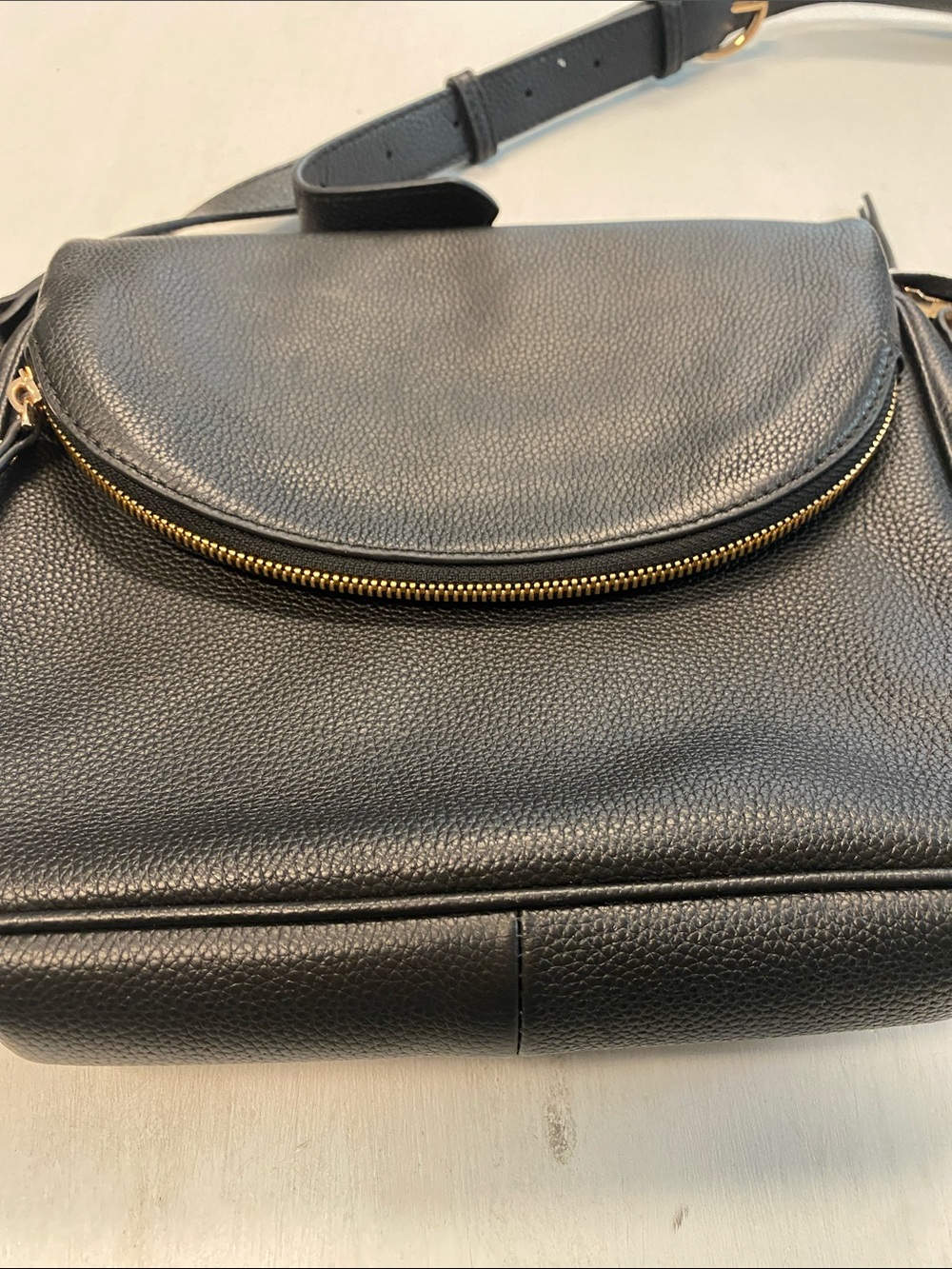 Quince Black Italian Leather Crossbody Bag with Gold Hardware Crossbody - Picture 8 of 10